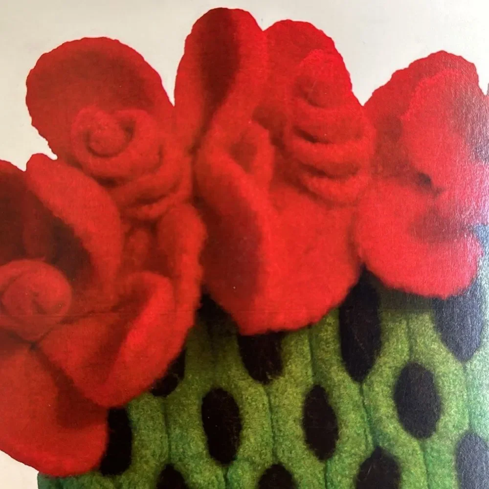 Noni Bags Pattern Unfurling Rose for Felting
